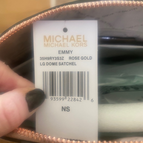 Michael Kors - Picture 4 of 5